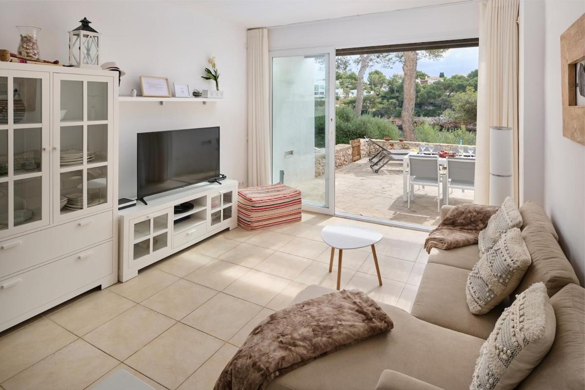 Sea Frontline Apartment 'Ernesto'. Pool. Wifi Santanyí Exteriér fotografie