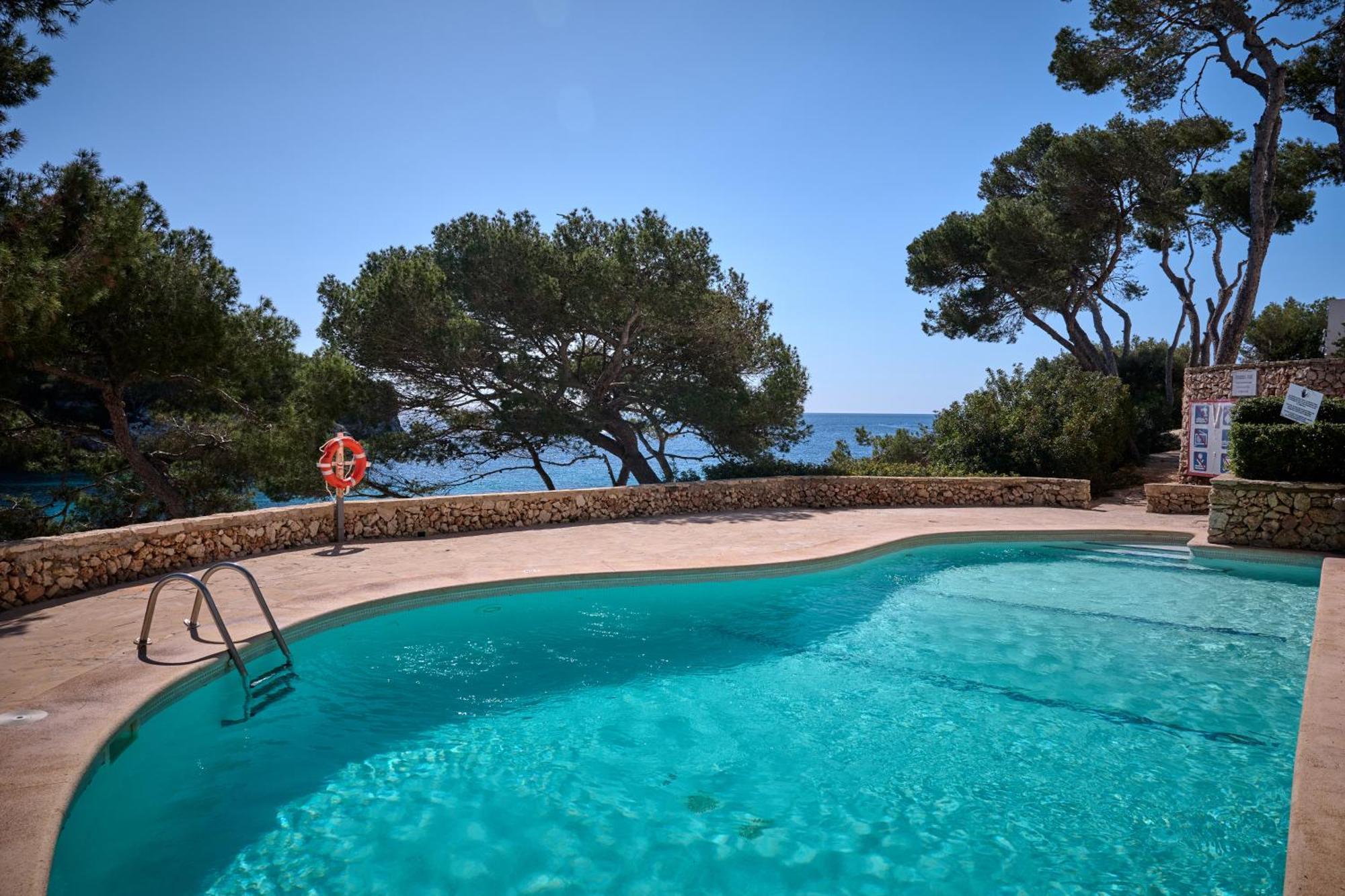 Sea Frontline Apartment 'Ernesto'. Pool. Wifi Santanyí Exteriér fotografie